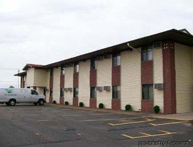 Super 8 By Wyndham I-94 Eau Claire